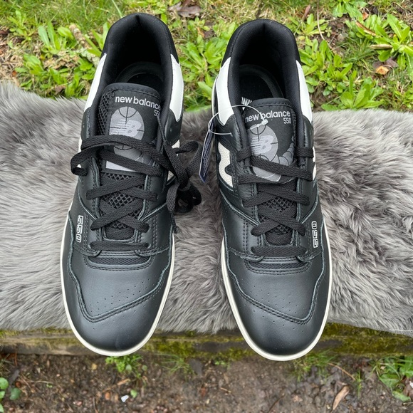 NWT New Balance 550 Panda Low Sneakers size 11.5 Men’s - Picture 9 of 11